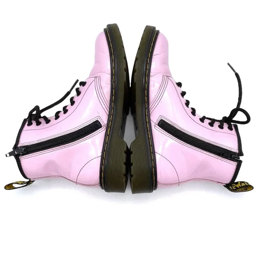 Dr. Martens Junior 1460 8-Eye Combat Boot Light Pastel Pink Leather Girls Size 2